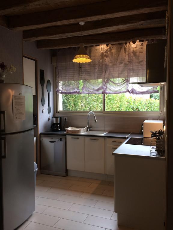 Gite Du Ruisseau De La Renne Thésée エクステリア 写真